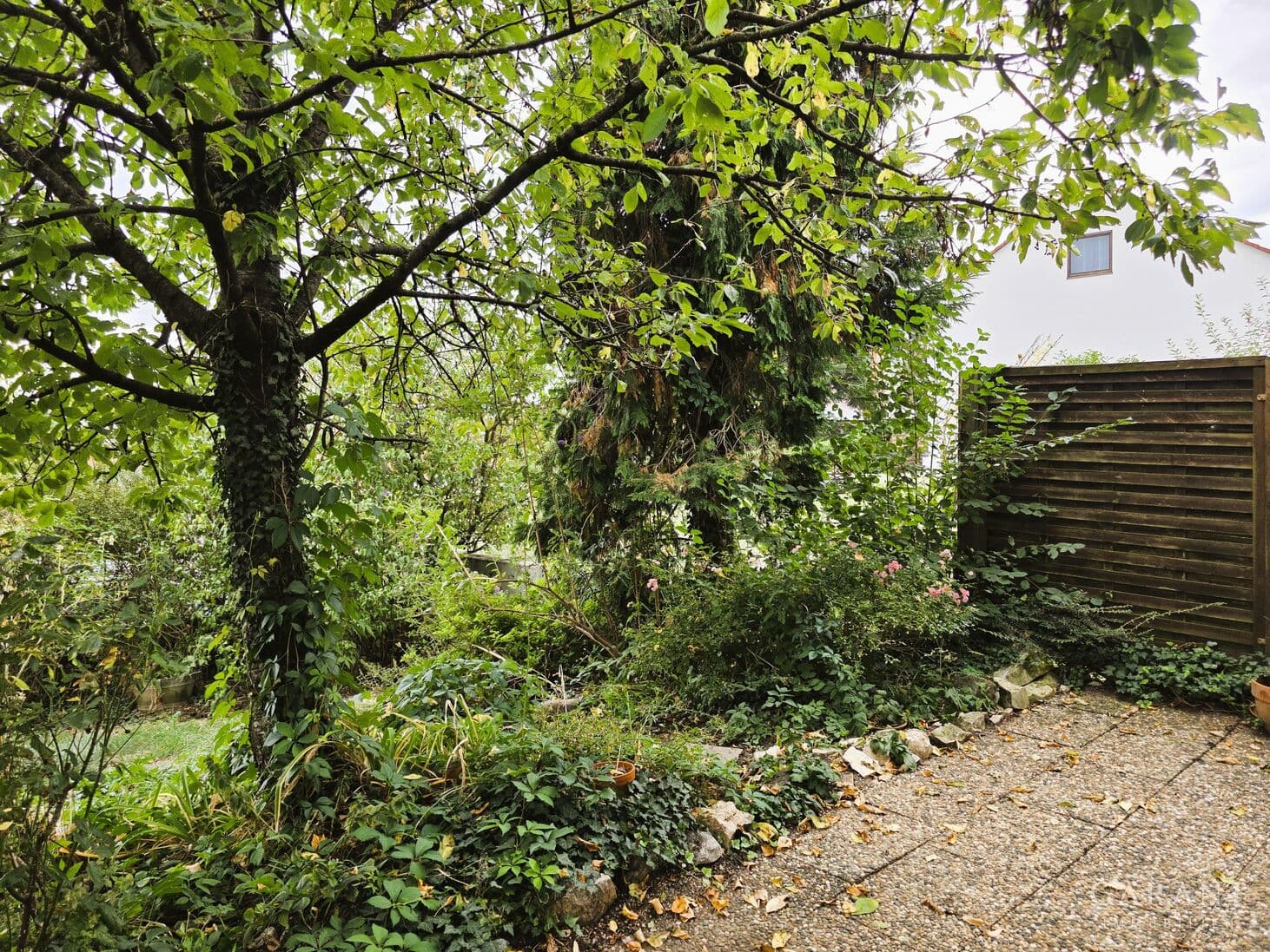 Schmuckes Reihenmittelhaus in beliebter Lage