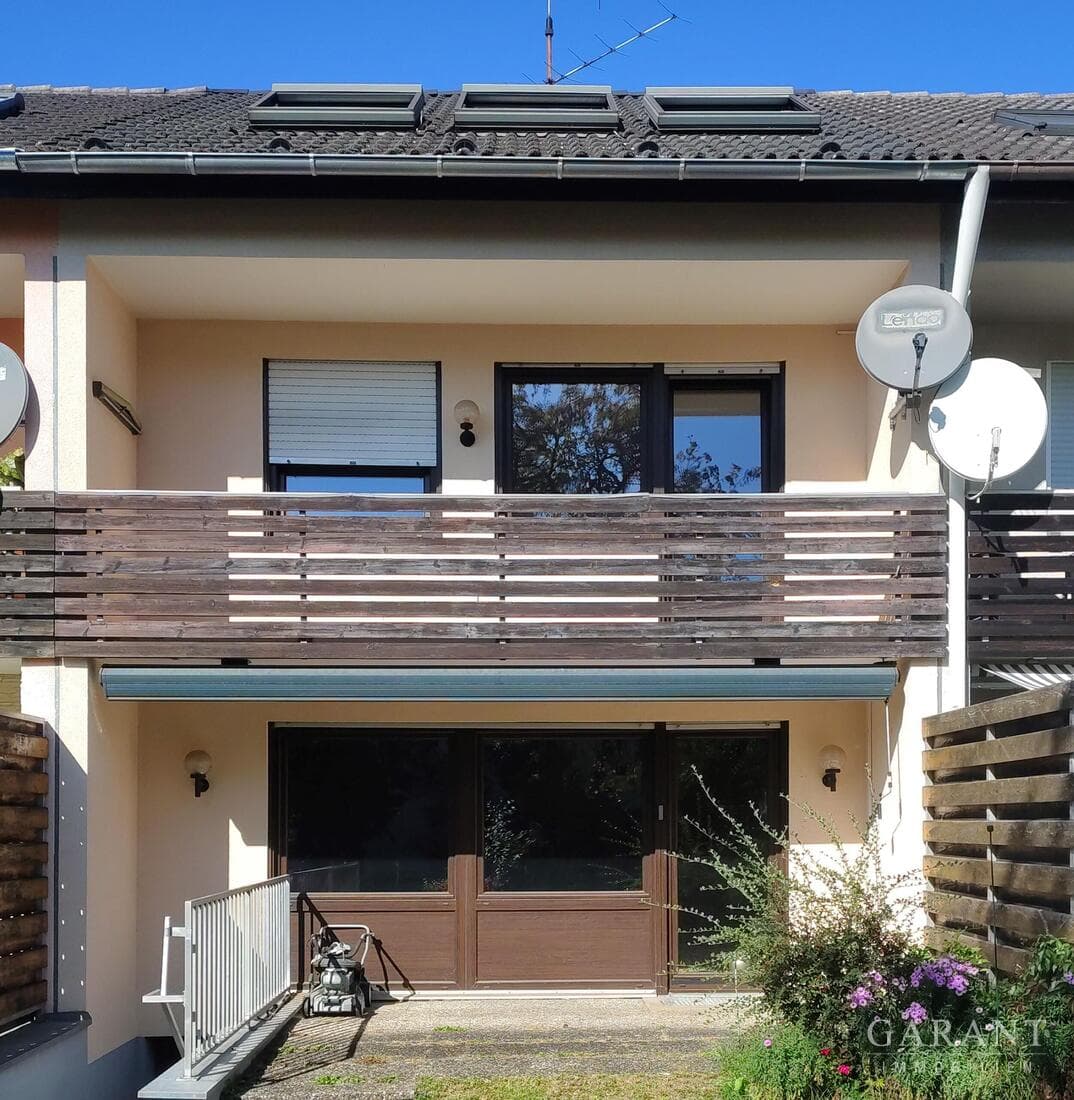 Viel Platz für Ihre Familie! Reihenmittelhaus mit Südgarten und Gestaltungspotenzial