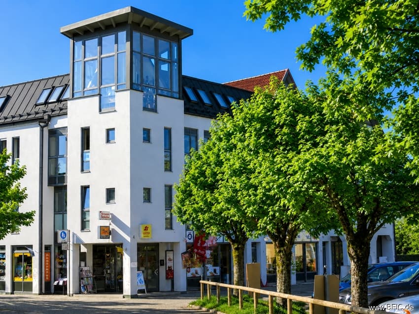 provisionsfrei: außergewöhnliche Turmwohnung in
Fürstenfeldbruck