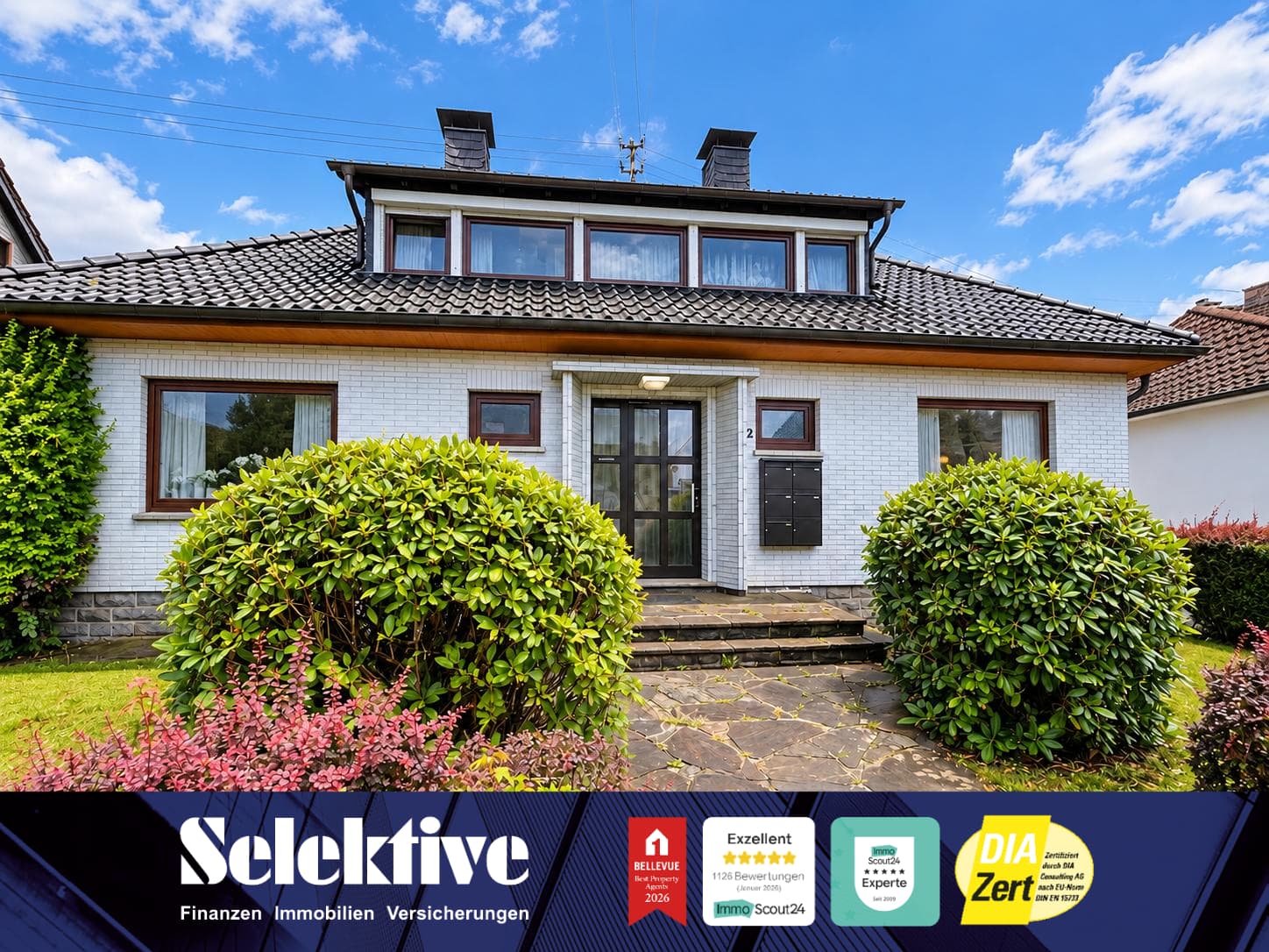 Eitorf Top renoviertes 4-Familienhaus plus freie Souterrainwohnung,,großer Garten, 3 Garagen und Stellplätze