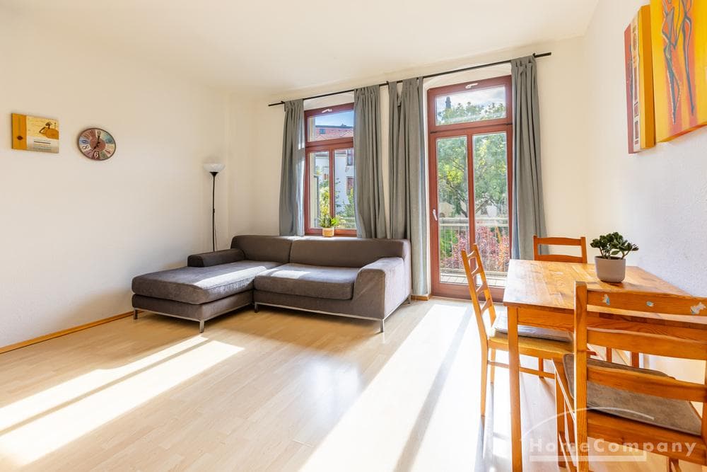 26751 HomeCompany Dresden Möbliert/Furnished 3-Zimmer Apartment in Dresden-Plauen max. 4 Personen