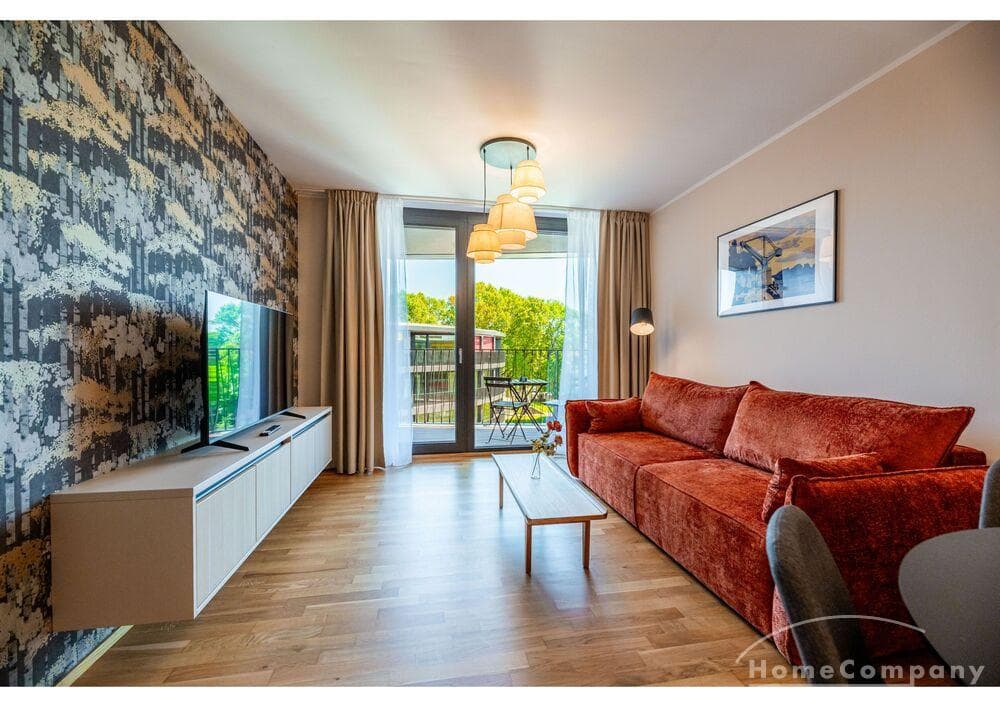 28063 HomeCompany Dresden Möbliert/Furnished 2-Zimmer Apartment mit Balkon in Dresden-Leipziger Vorstadt max. 2 Personen