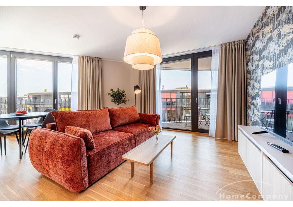 28063 HomeCompany Dresden Möbliert/Furnished 2-Zimmer Apartment mit Balkon in Dresden-Leipziger Vorstadt max. 2 Personen