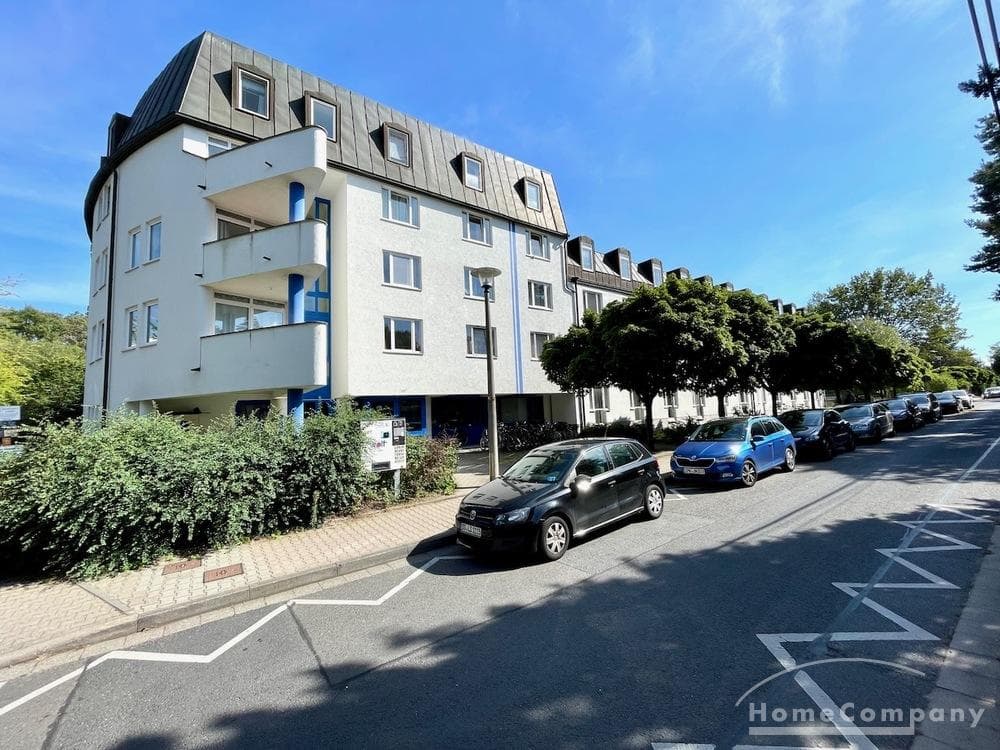 28200 HomeCompany Dresden Möbliert/Furnished Studio Apartment in Dresden-Klotzsche max. 1 Person