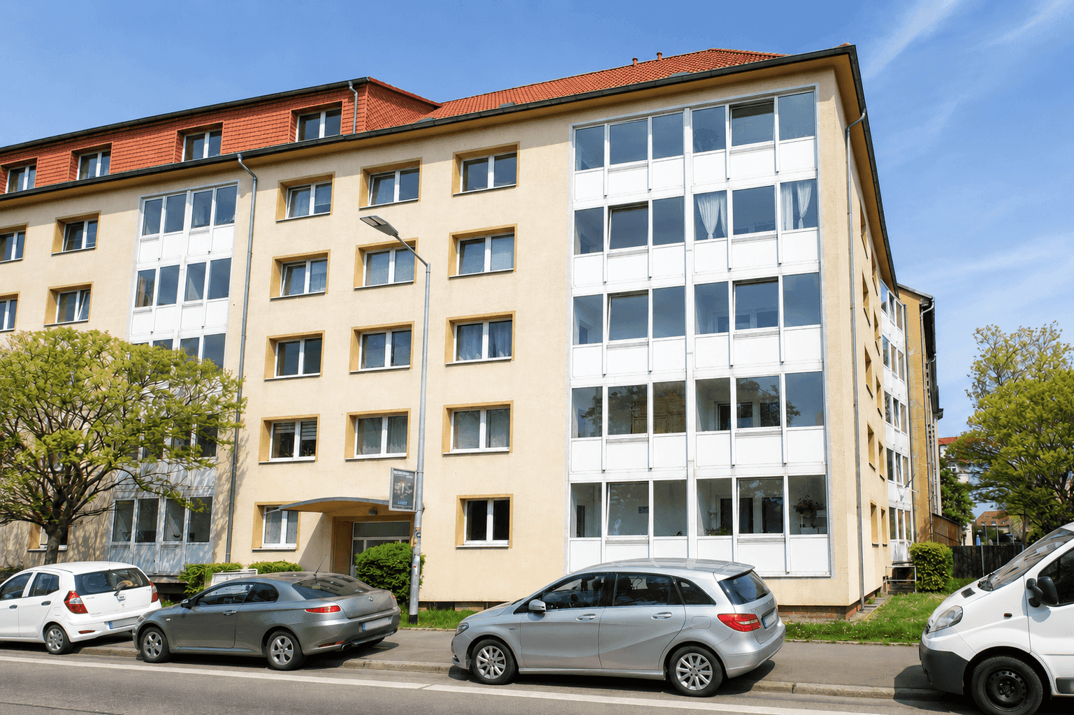 WG-geeignete 2-Zimmer-DG-Wohnung im Herzen von Erfurt