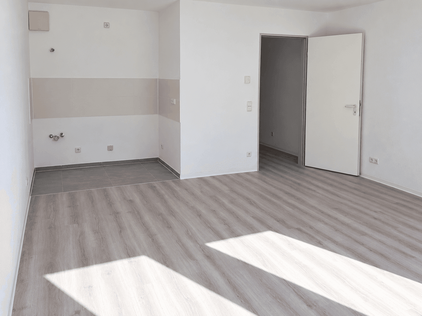 1-Zimmer-Apartment - frisch renoviert - ab sofort