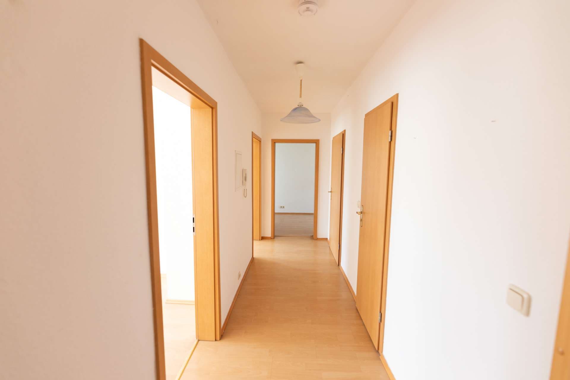 Attraktive 3-Zimmer-Wohnung mit Balkon und Keller in Leipzig-Reudnitz