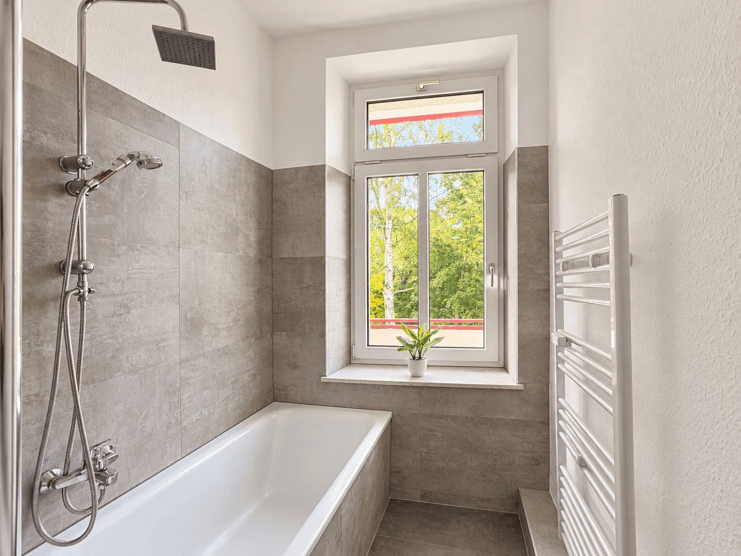 Helle 3-Zimmer-Wohnung mit Sonnenbalkon und modernem Bad!