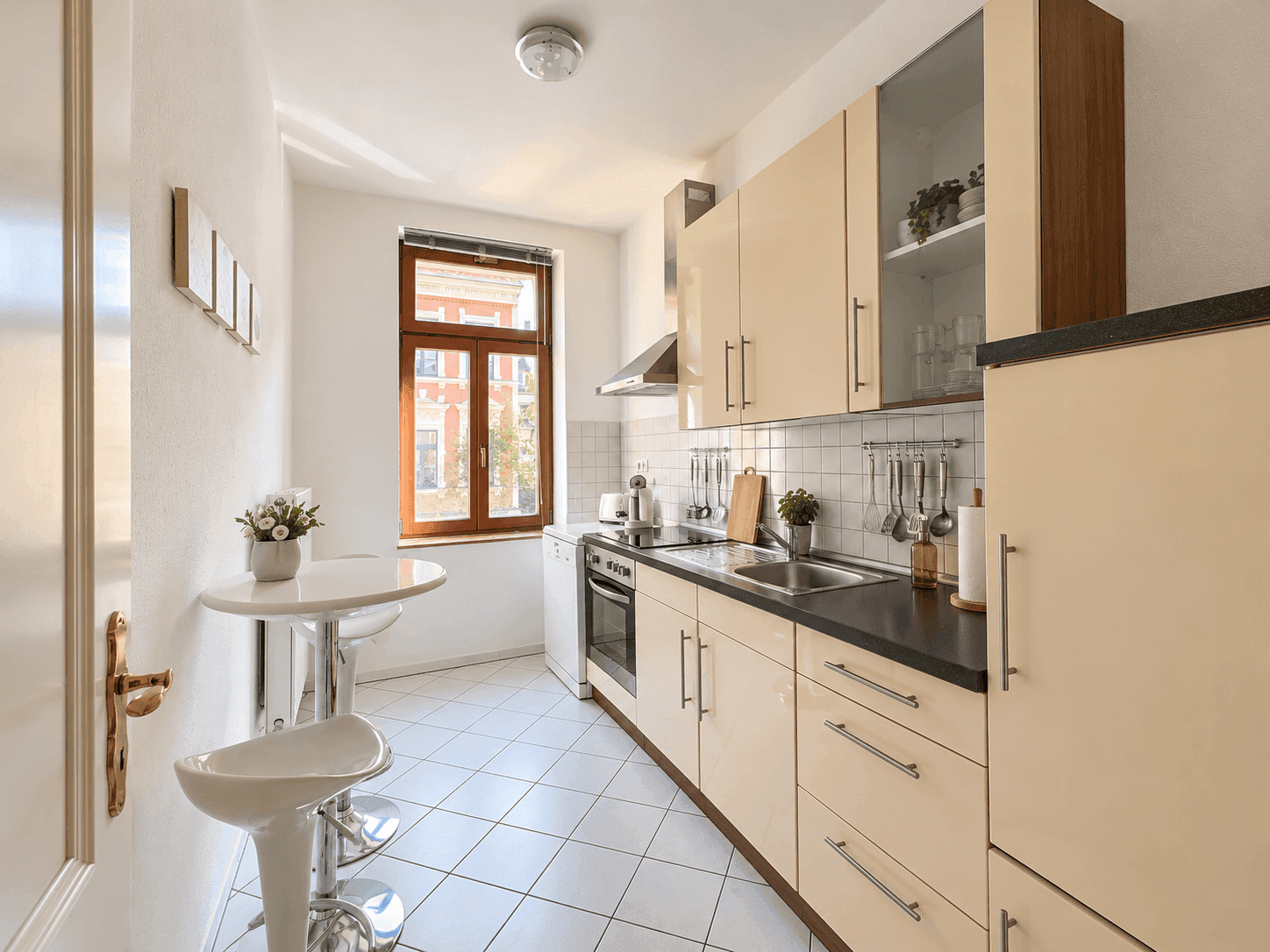 Möblierte 2 Zimmer Wohnung in Lindenau! SOFORT einziehen!
