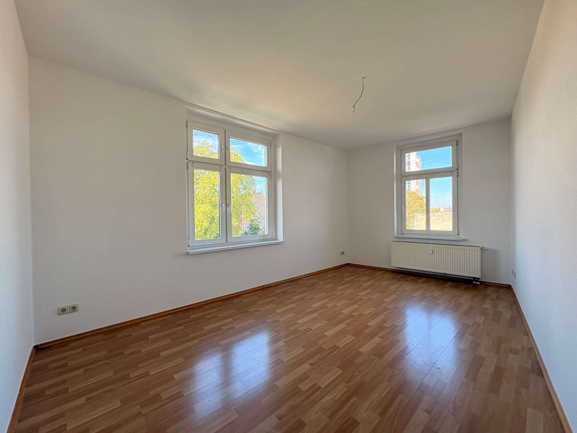2 Zimmerwohnung mit Balkon in der alten Neustadt!