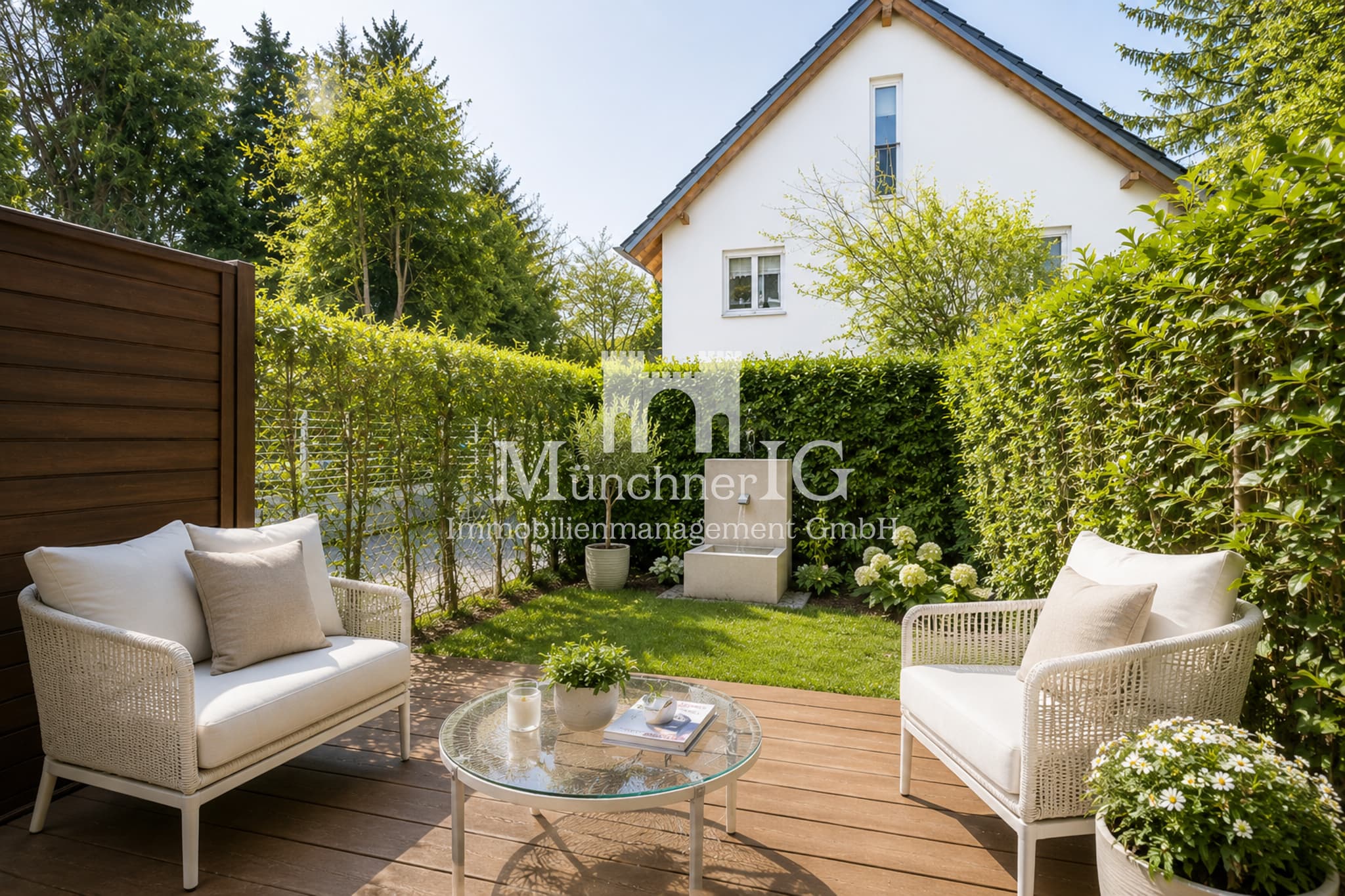 MÜNCHNER IG: Ihre Residenz mit Garten und Haus-im-Haus-Feeling in begehrter ruhiger Lage !!