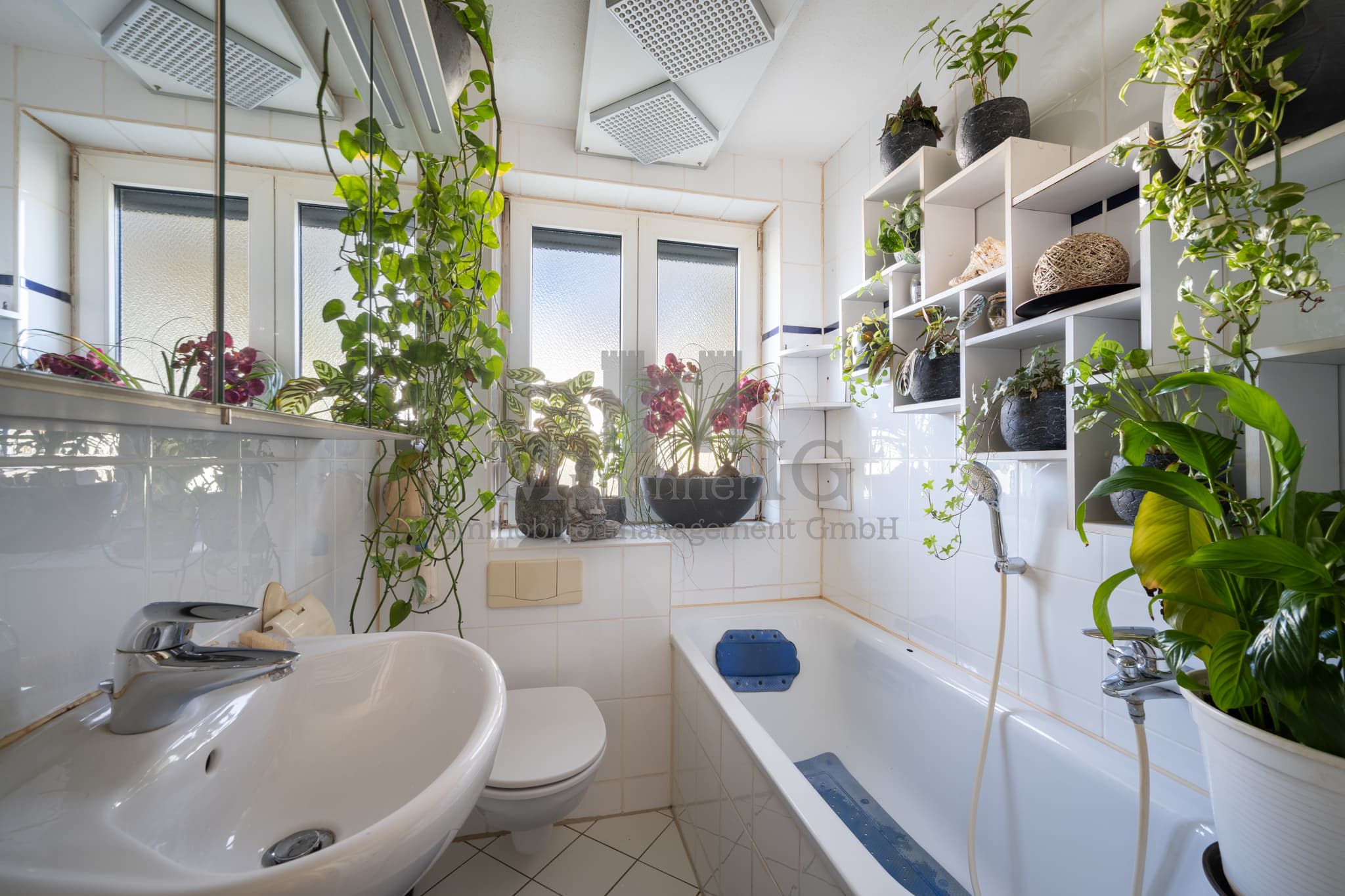 MÜNCHNER IG: Sonniger & Eigener Garten – 2 Zimmer - WG geeignet!