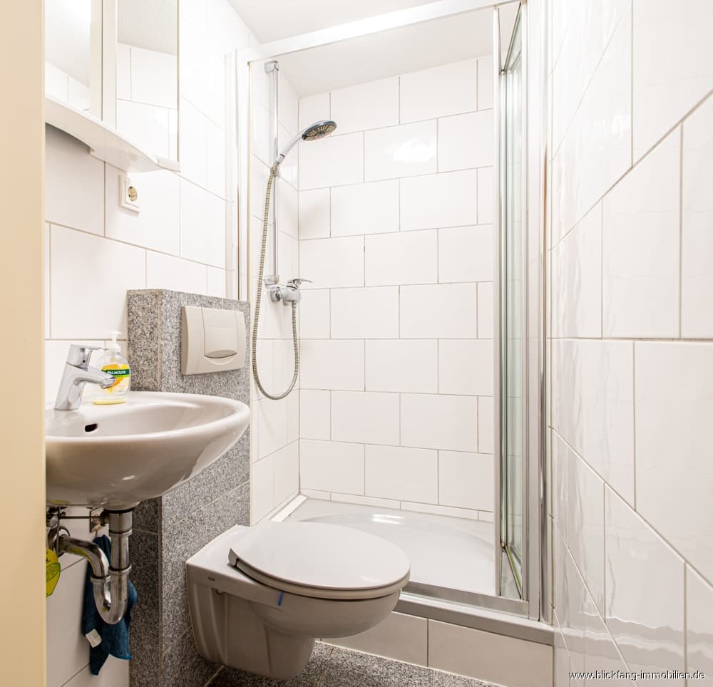 IDEAL FÜR MONTEURE! Möblierte Wohng. zu 30 qm, inkl. EBK und Möbel, 2 Zim. in Arnsberg!