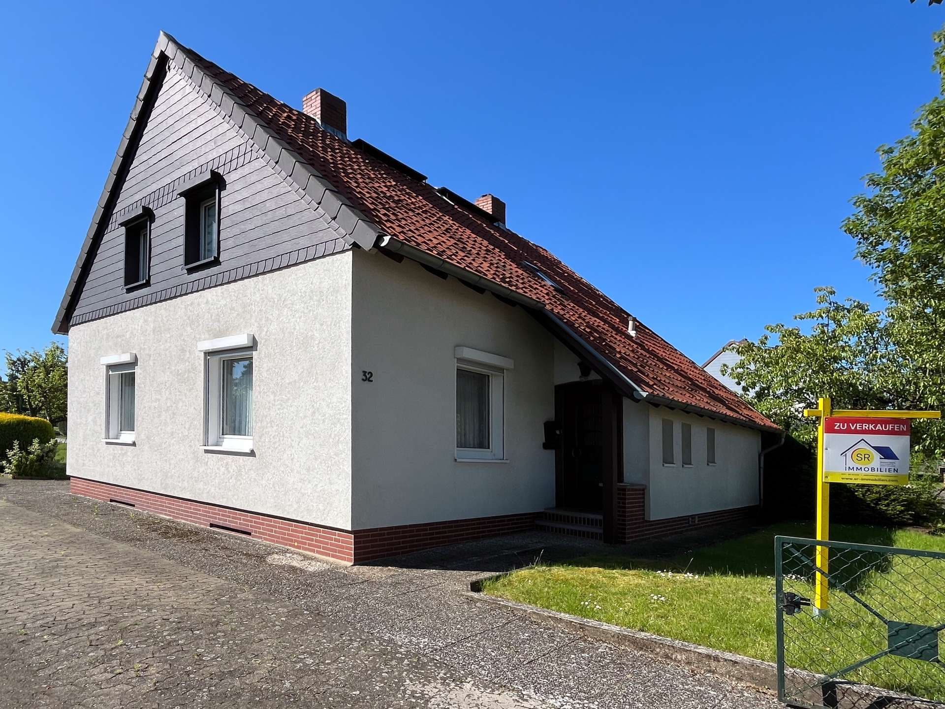 Gemütliches EFH mit großem Grundstück, Garage & Werkstatt in ruhiger, innenstadtnaher Lage