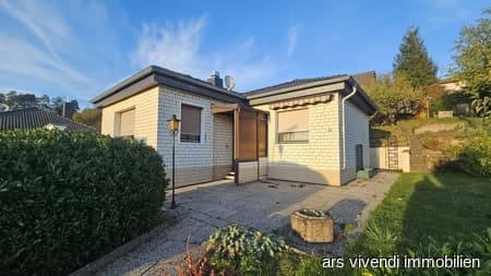 Ars Vivendi Immobilien: Kleines Häuschen sucht nette Eigentümer