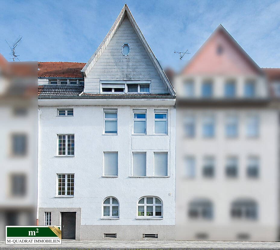 Interessante Anlageimmobilie mit drei gepflegten Wohnungen und einer Eigentümerwohnung mit Garten