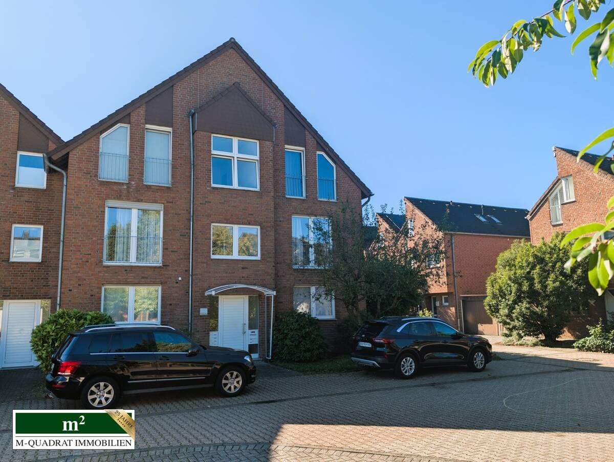 Lichtdurchflutete 2-Zimmer-Wohnung mit zwei Balkonen in ruhiger Bestlage von Kleinenbroich !
