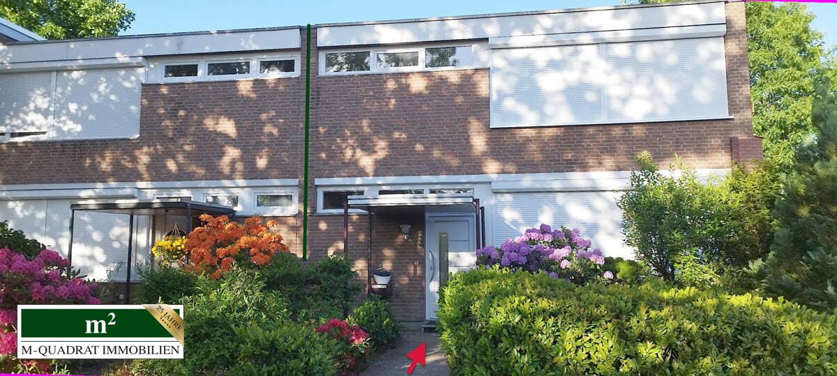 UMF. RENOV. ENDREIHENHAUS - 114 M² WOHNFLÄCHE MIT KAMINOFEN, PKW-STELLPLATZ & GR. GARTENGRUNDSTÜCK!