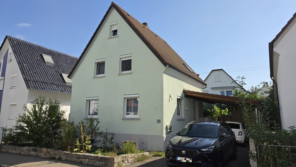 Zeitlos. Solide. Stadtnah. - Kleines Einfamilienhaus in zentrumsnaher Wohnlage