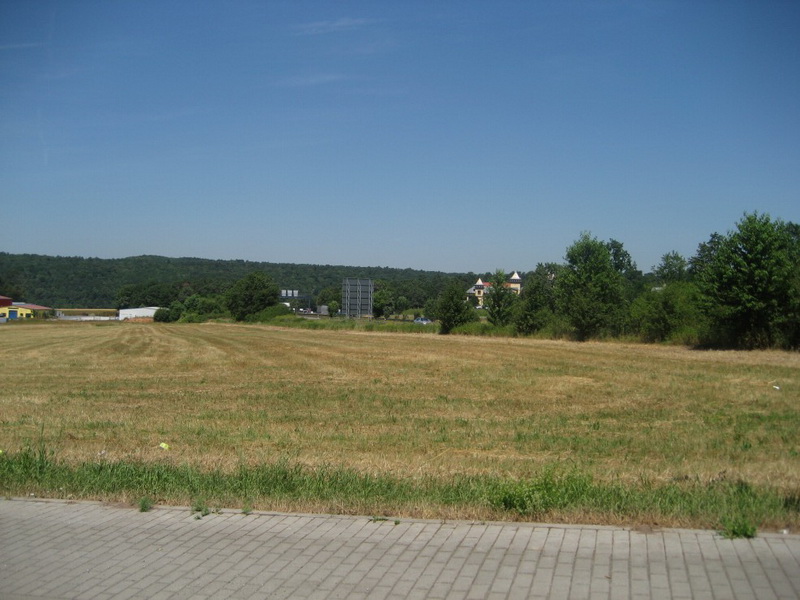 bg