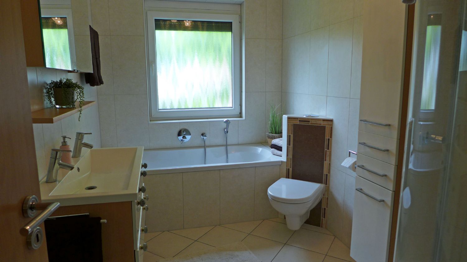 Property thumbnail 16