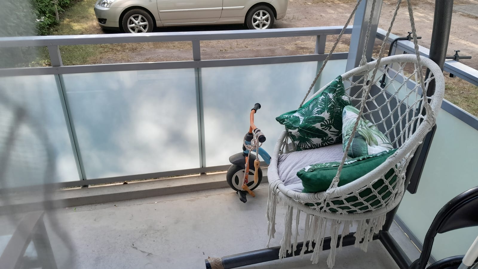 Property thumbnail 12