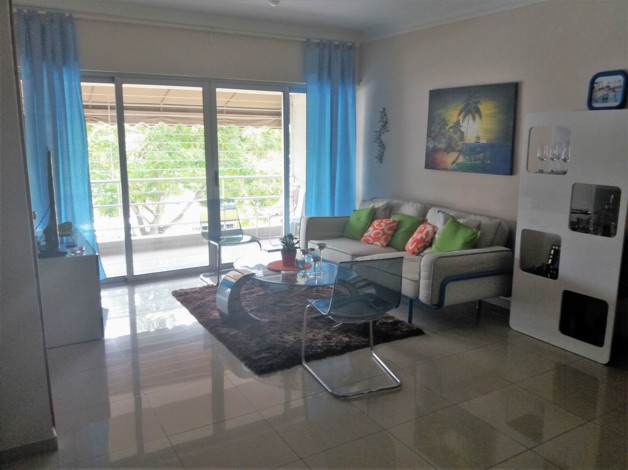 Sehr gut gelegene 4-Zimmer-Wohnung in Santo Domingo