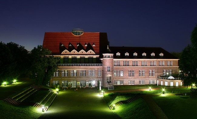 bg