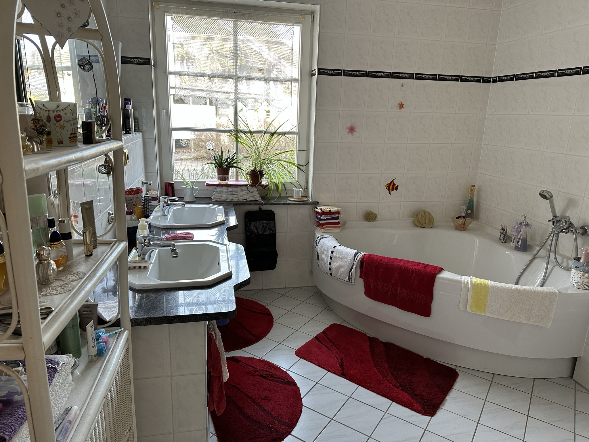 Stadtvilla mit 2 separaten Wohneinheiten, Vollkeller, Sauna, Wintergarten, 2x Einbauküche und 3 Bädern. Nutzung/Umbau für zwei Familien möglich. – Neubrandenburg, Meckl – Vorschaubild 5