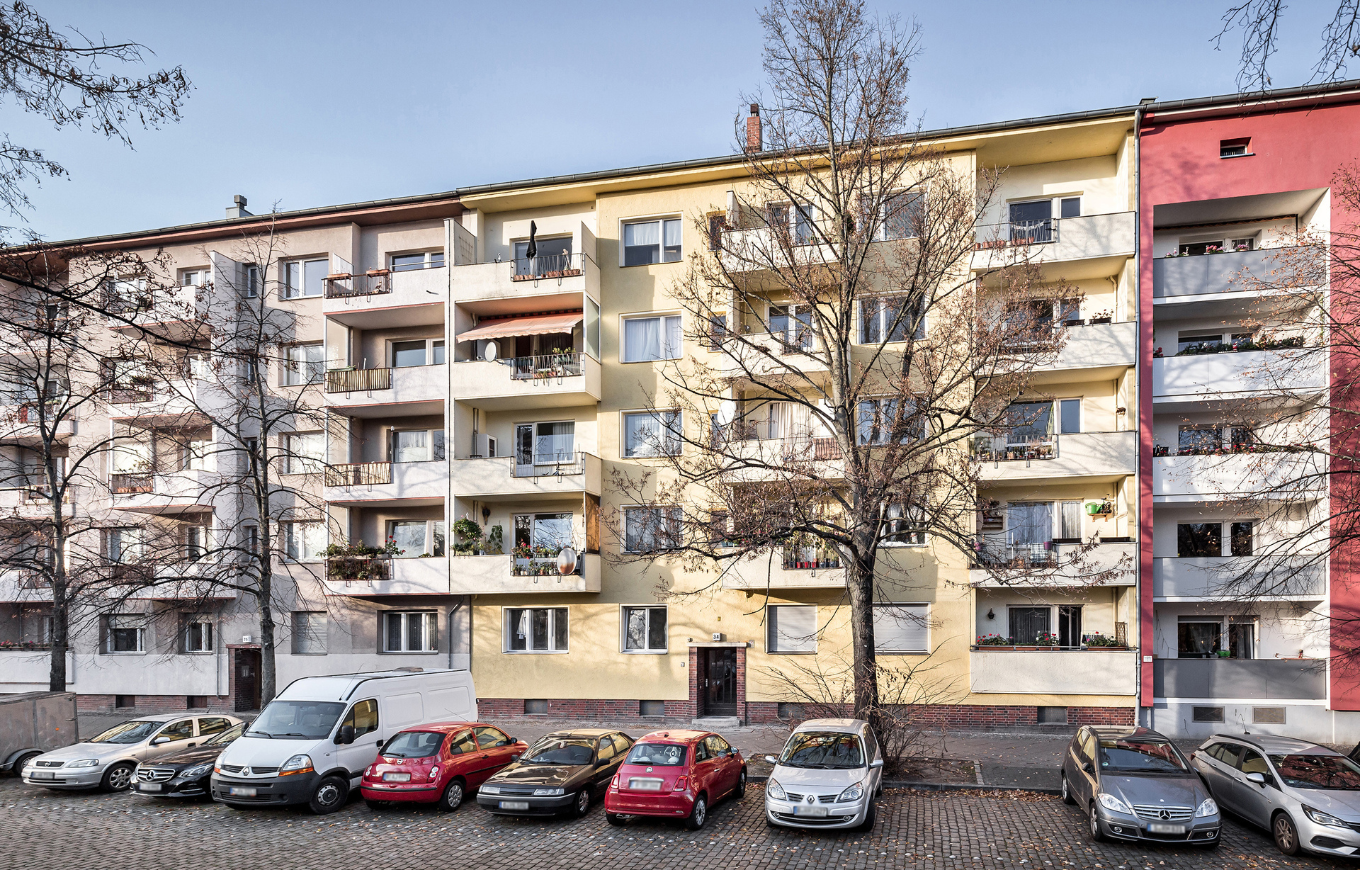 Property thumbnail 2