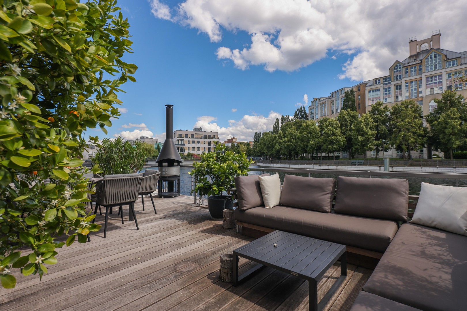 Property thumbnail 8