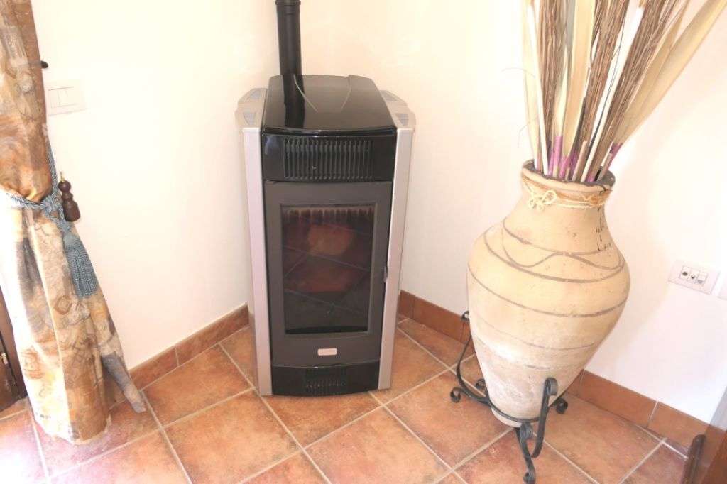 Property thumbnail 9