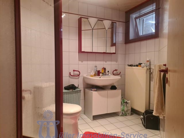 Großzügiges Wohnhaus mit Einliegerwohnung in Höhenlage von Neunkirchen – Neunkirchen, Saar – Vorschaubild 32