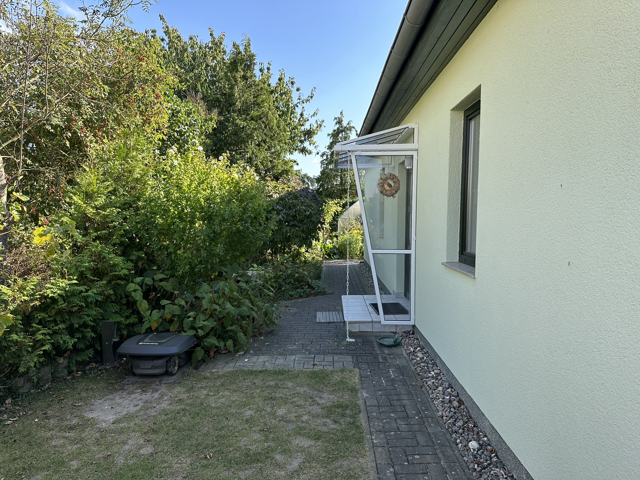 Bungalow mit Wintergarten und Kamin – Neubrandenburg, Meckl – Vorschaubild 9