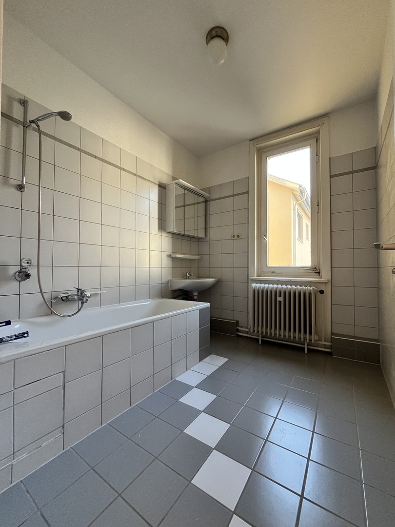 Property thumbnail 9