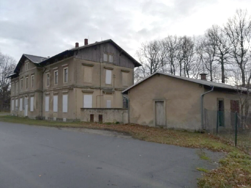 bg