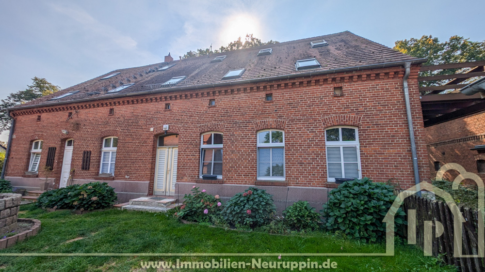 Solide Kapitalanlage oder vielleicht doch zum Selbstbewohnen? Tolles Mehrfamilienhaus in Manker! – Manker – Vorschaubild 2