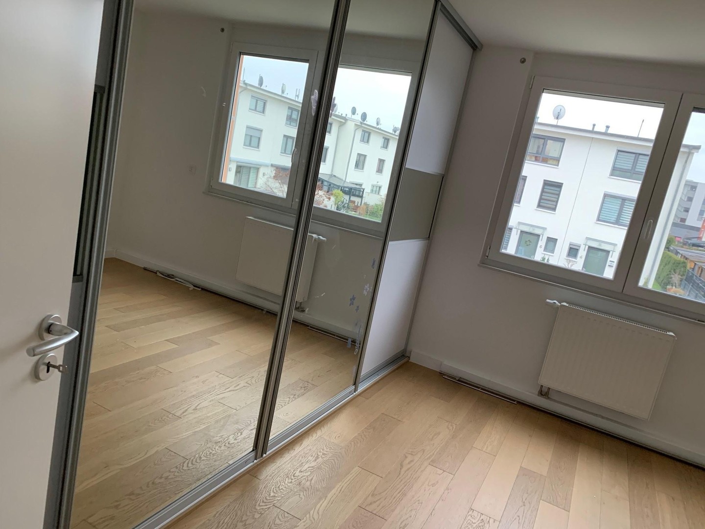 Property thumbnail 6