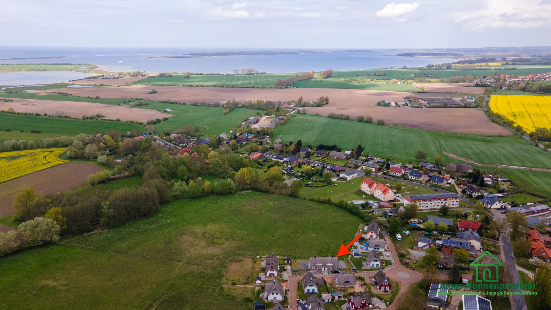 Moderne Doppelhaushälfte mit Reetdach und Sauna an der Ostsee (Ferienhaus) - Käuferprovisionsfrei – Boiensdorf – Vorschaubild 3