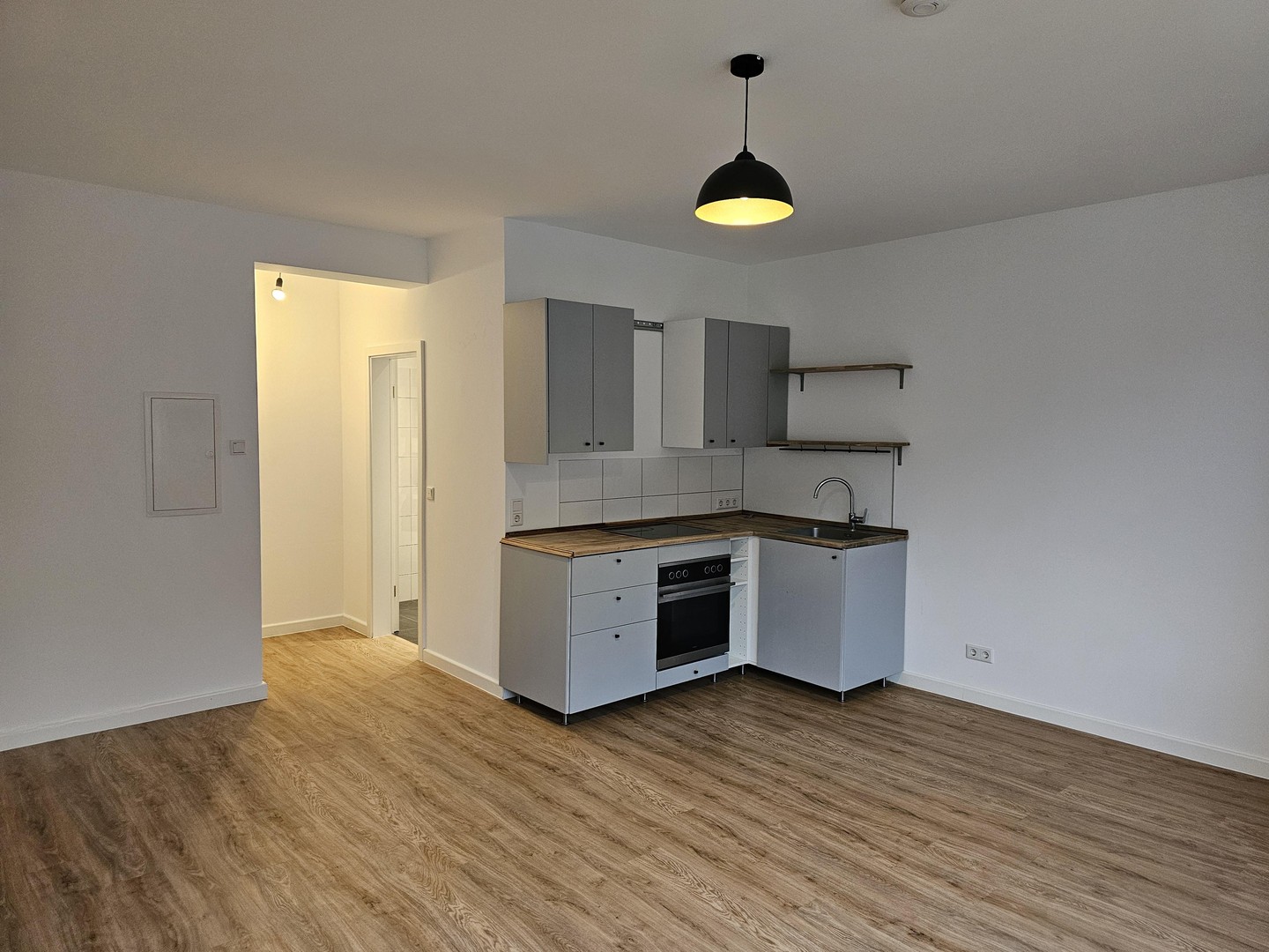 Property thumbnail 2