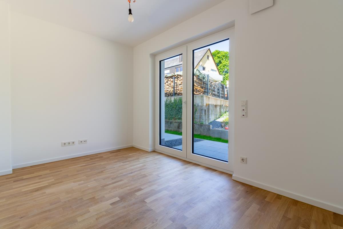 Neues vermietetes 3-Familienhaus als KFW 55 Energiesparhaus in ruhiger Lage Trier-Kernscheid – Trier – Vorschaubild 7
