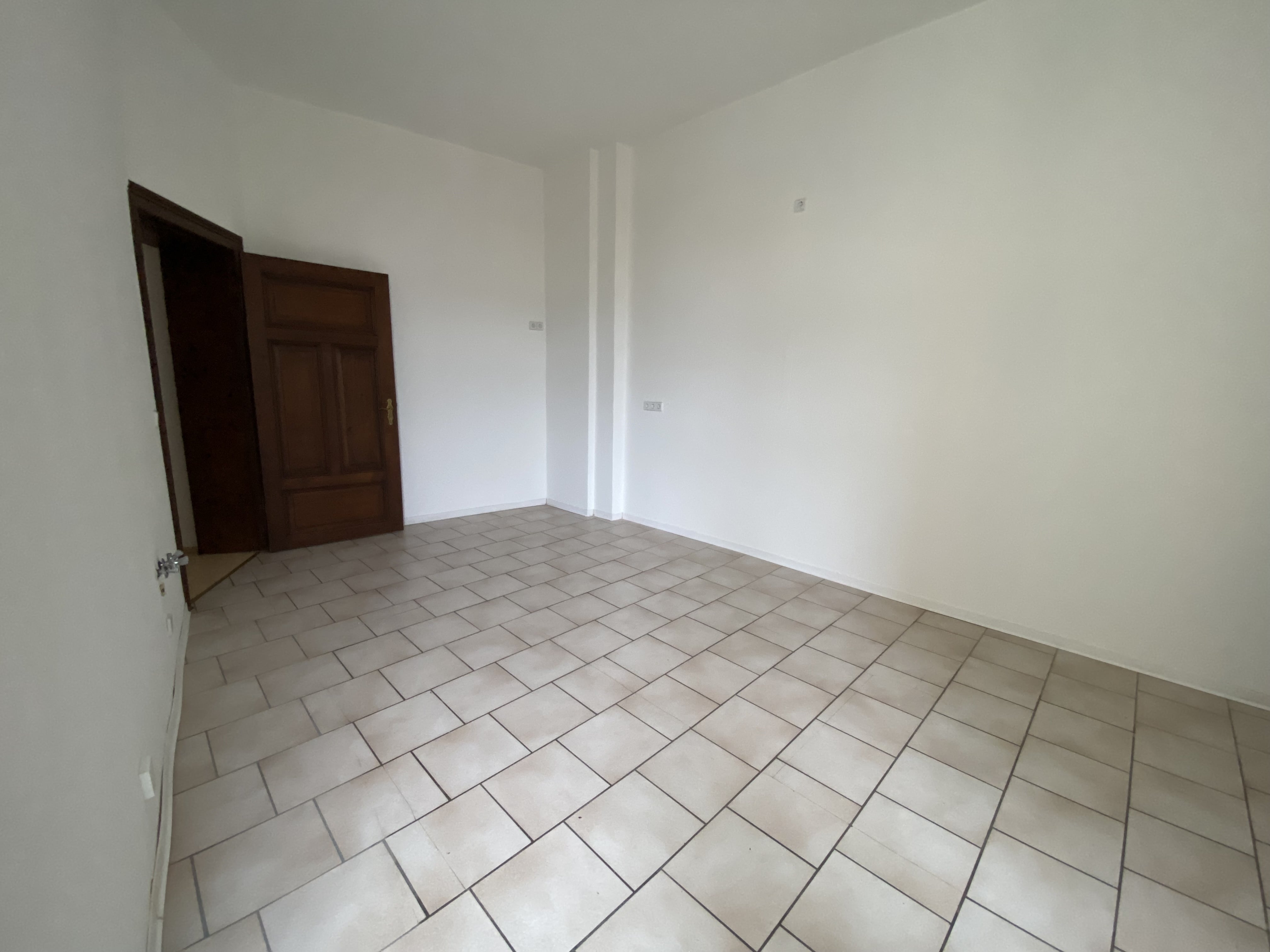 Charmante 3,5-Raum-Wohnung in Stadtfeld-Ost – Magdeburg – Vorschaubild 10
