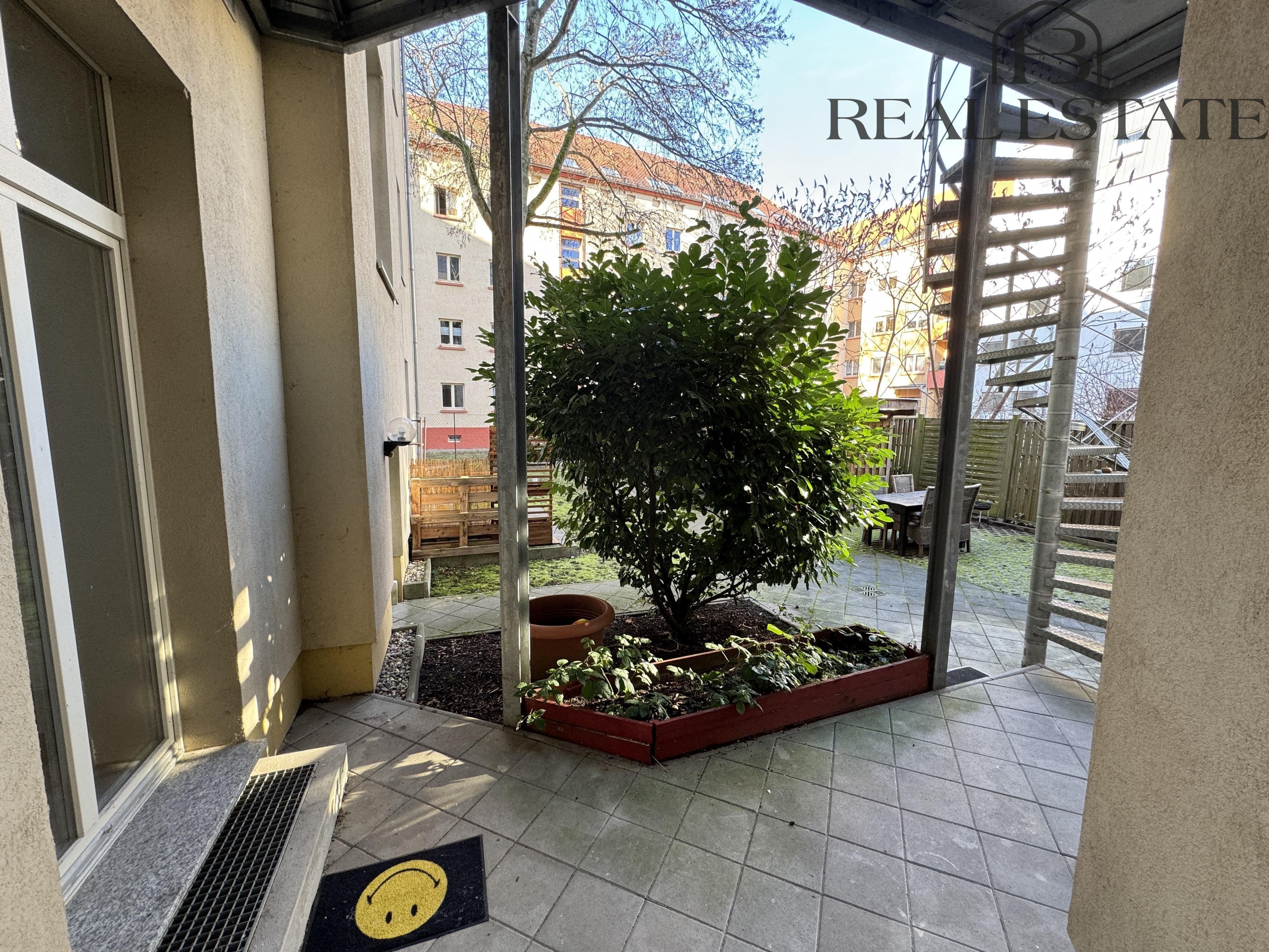 "Charmante 2,5-Raum-Wohnung mit Terrasse in Top-Lage" – Magdeburg – Bild 1 von 15