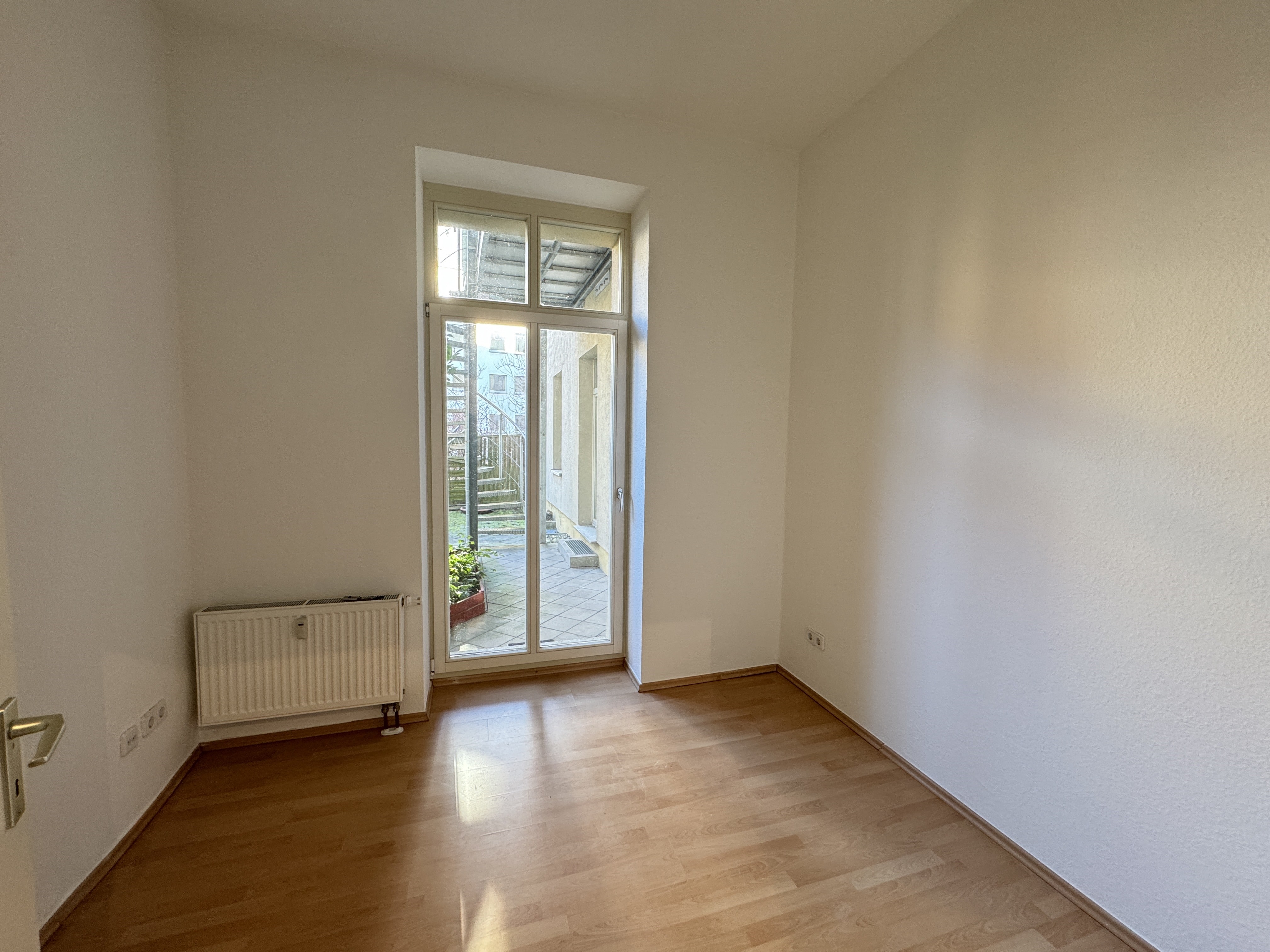 "Charmante 2,5-Raum-Wohnung mit Terrasse in Top-Lage" – Magdeburg – Vorschaubild 9