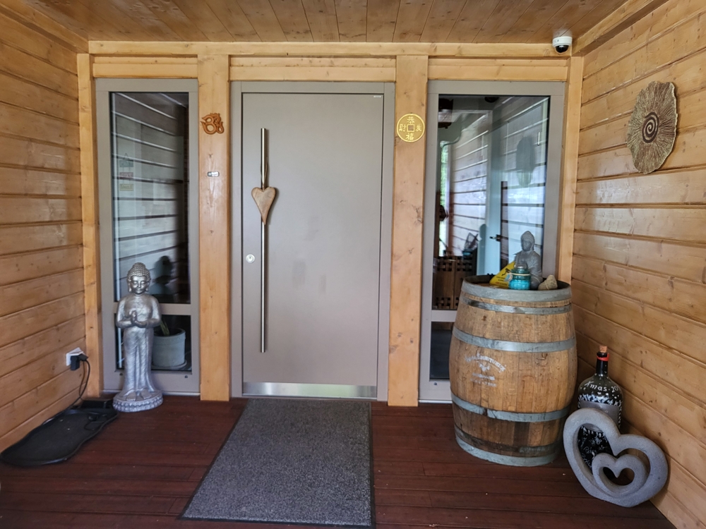 Property thumbnail 2