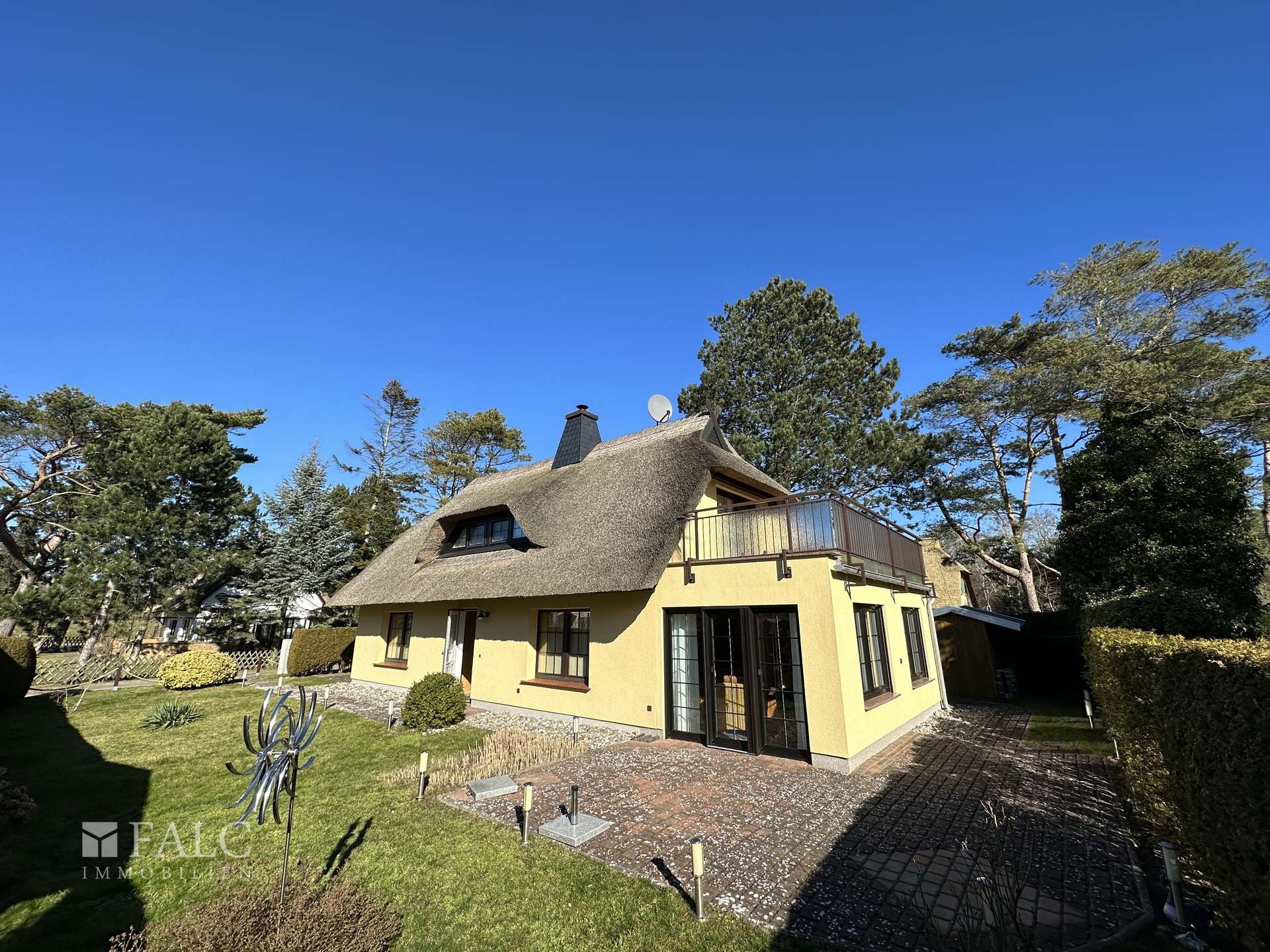 NEUER PREIS !!Im Bademantel zur Ostsee – Wustrow – Vorschaubild 2