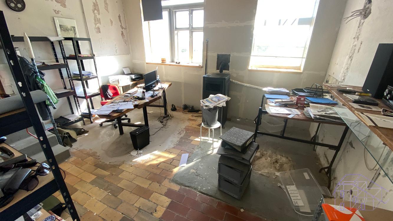 Vollsanierter, exklusiver, imposanter Künstlerhof in idyllischer Dorfrandlage mit Hautwohnung, 3 Appartements und reichlich Gästezimmer und Werk.- und Ausstellungshallen! – Wallstawe – Vorschaubild 41