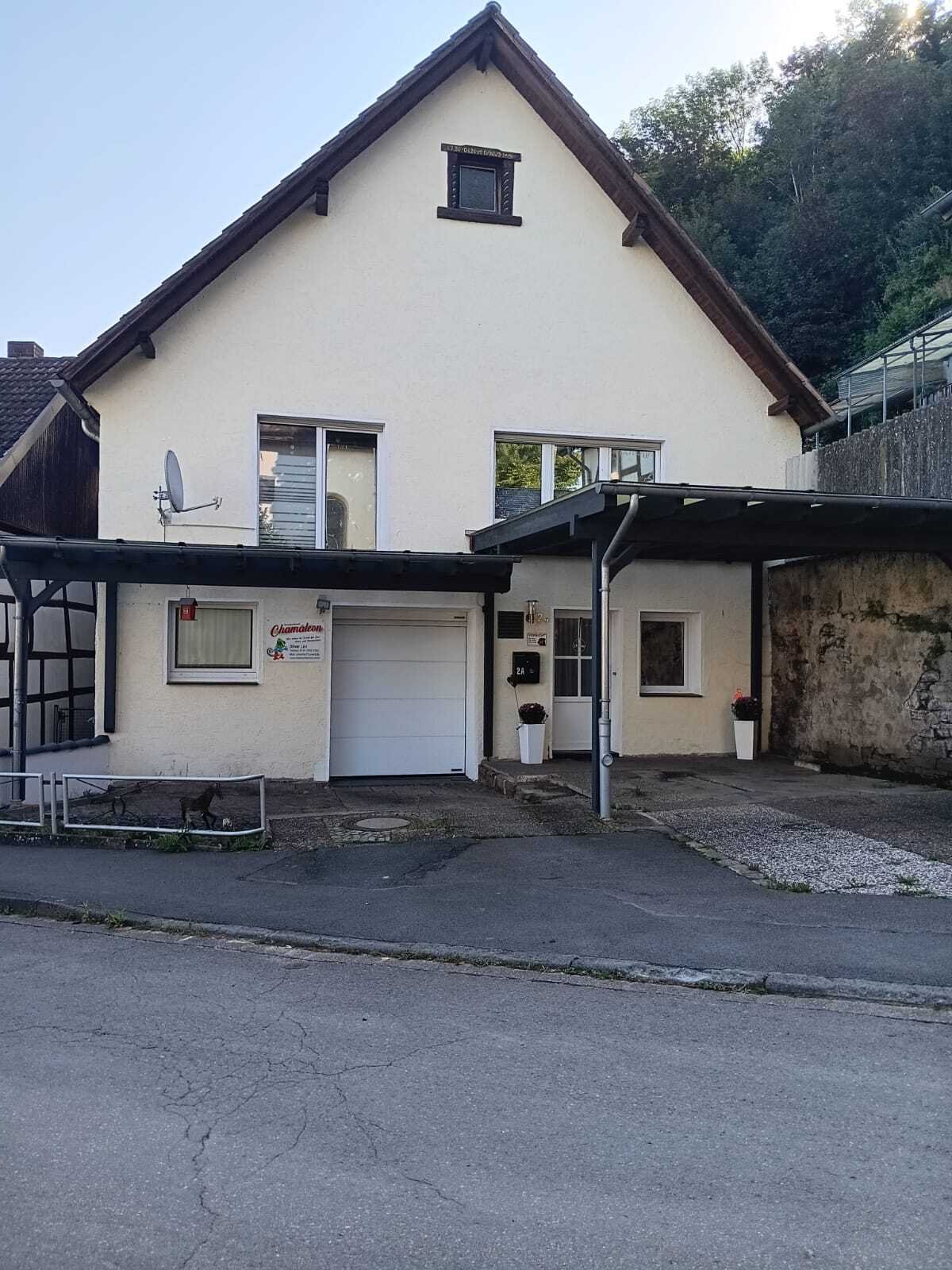 Beverungen-OT, Wohnhaus – Beverungen – Bild 1 von 25