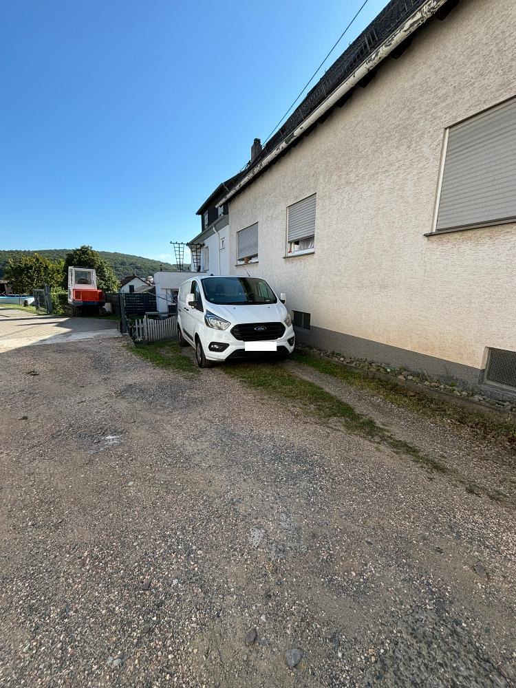 +++ Charmantes, modernisiertes Ein- bis Zweifamilienhaus mit Doppelgarage, Garten, Terrasse und herrlichem Panoramablick +++ – Neunkirchen – Vorschaubild 13