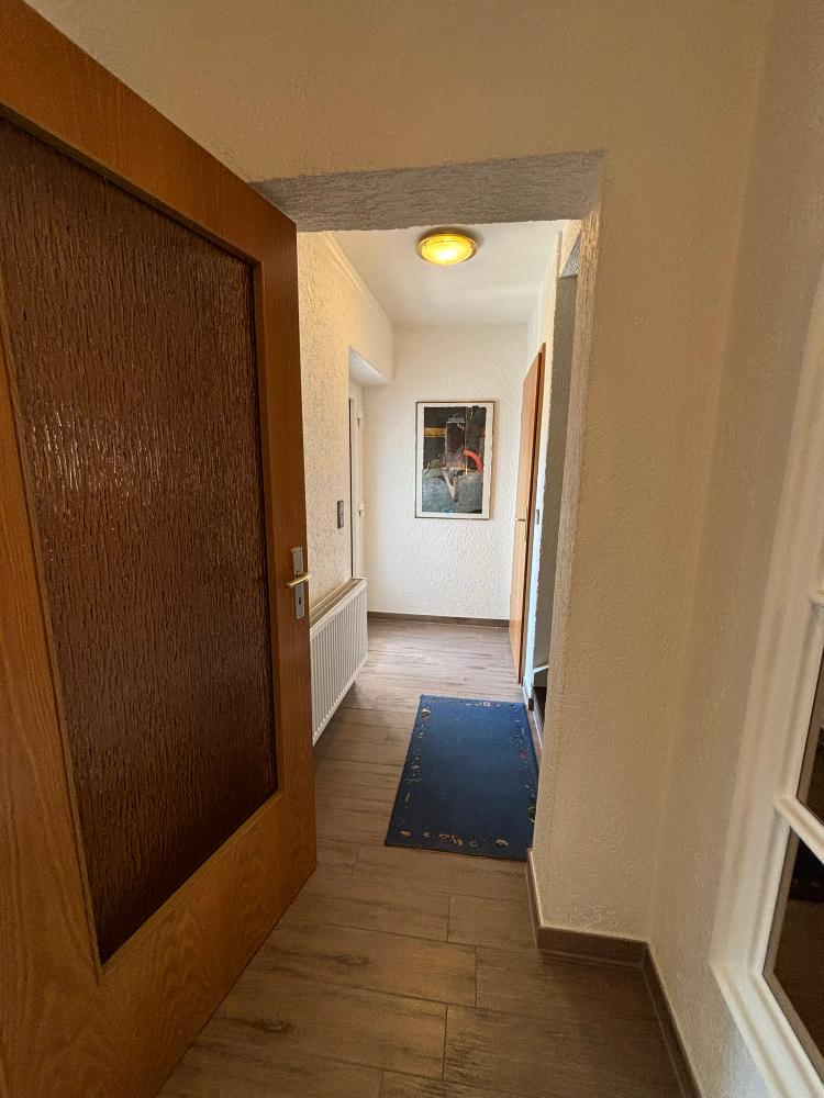 +++ Charmantes, modernisiertes Ein- bis Zweifamilienhaus mit Doppelgarage, Garten, Terrasse und herrlichem Panoramablick +++ – Neunkirchen – Vorschaubild 14